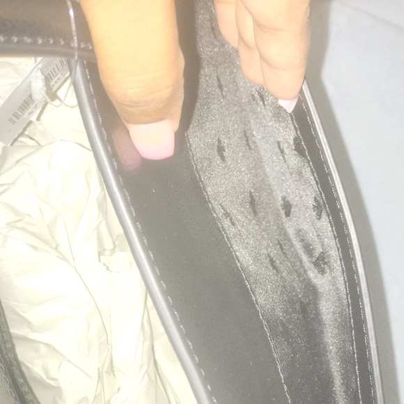 Kate Spade Patterson Drive Geraldine Black Purse - Picture 6 of 9